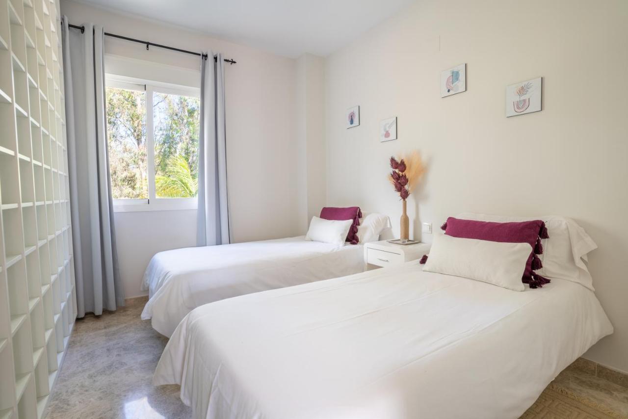 2Bdr Penthouse, Los Naranjos, W/Pool, 2Km P.Banus ماربيا المظهر الخارجي الصورة