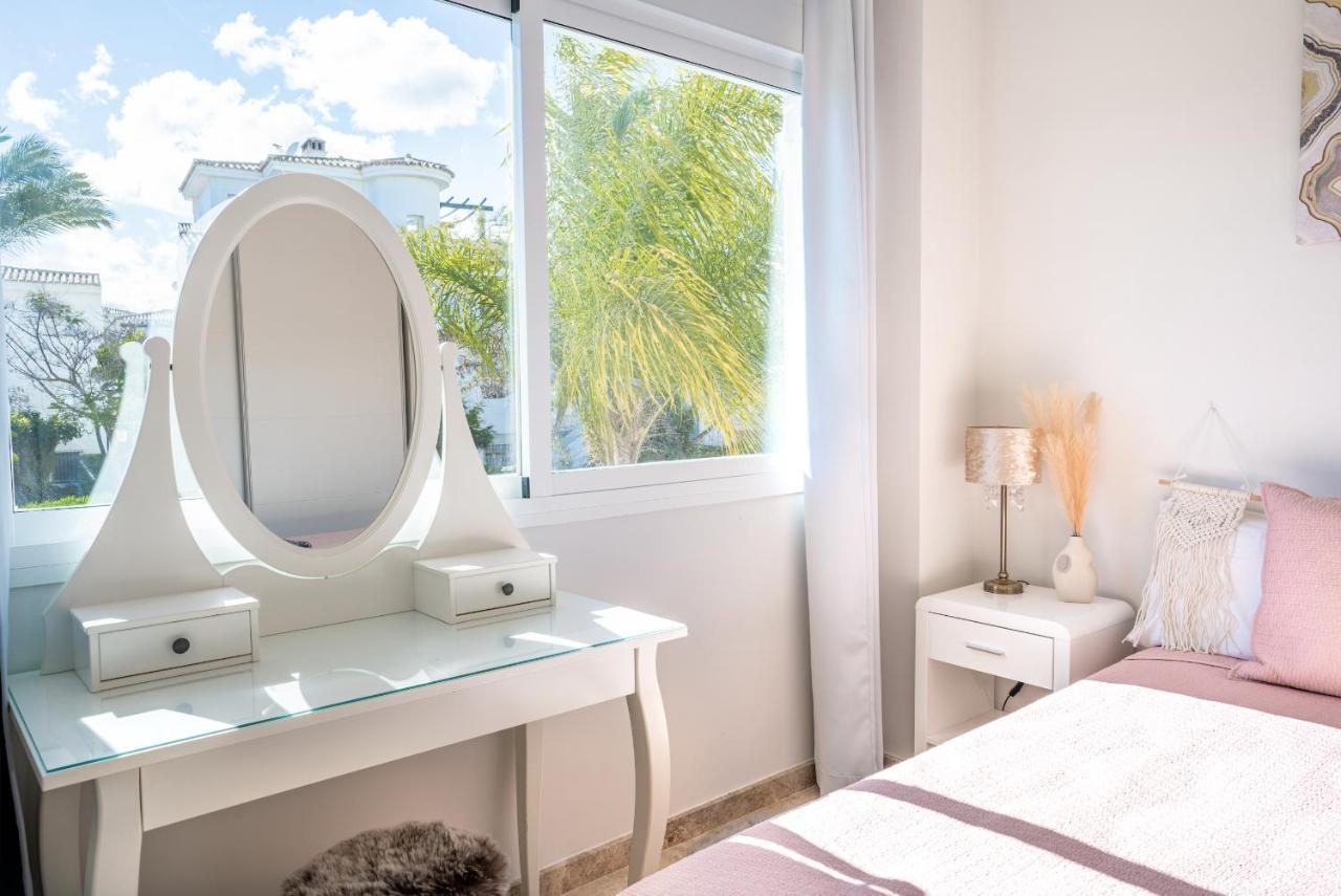 2Bdr Penthouse, Los Naranjos, W/Pool, 2Km P.Banus ماربيا المظهر الخارجي الصورة